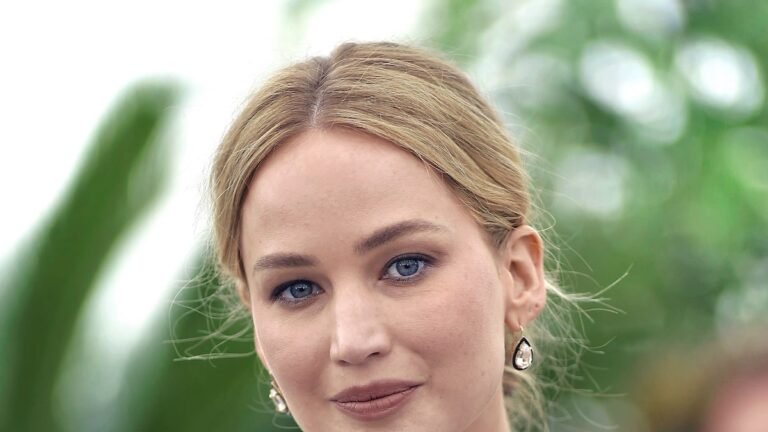 Phun Celebrity Extra: An In-Depth Look at the Platform Its Culture